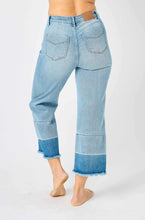 Load image into Gallery viewer, Spring Fling Jeans
